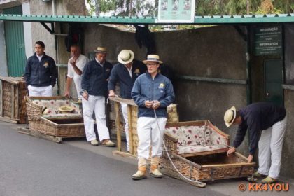 Korbschlittenfahrt, der Nächste bitte