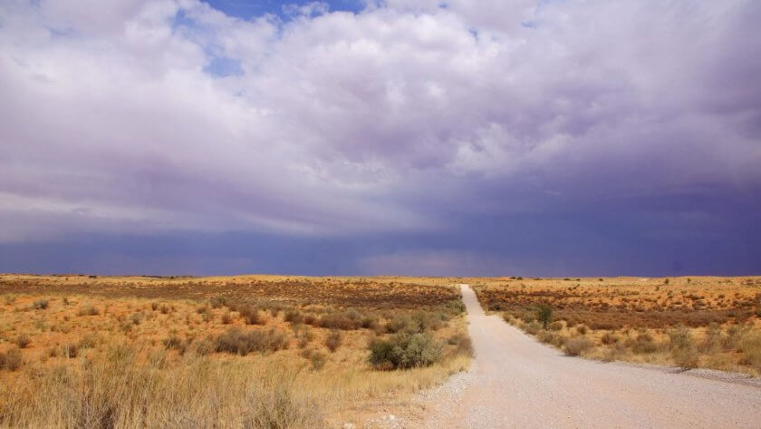 Upper-Dune-Road, Regenwolken ziehen auf