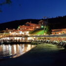 Kefalonia: Traumhäfen und verborgene Buchten der größten Ionischen Insel Abendstimmung in Fiskardo