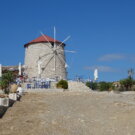 Kastos: Das unentdeckte Inseljuwel im Ionischen Meer Windmühle
