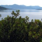 Kalamos -Hafen Porta Leone -Blick hinaus auf die Inselwelt